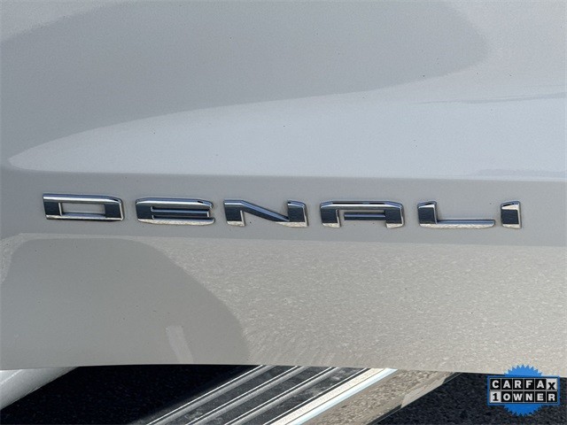 GMC Sierra 1500 Vehicle Full-screen Gallery Image 37
