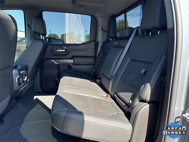 GMC Sierra 1500 Limited Vehicle Full-screen Gallery Image 30