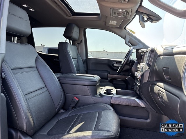 GMC Sierra 1500 Limited Vehicle Full-screen Gallery Image 33