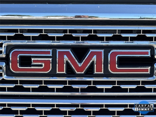 GMC Sierra 1500 Limited Vehicle Full-screen Gallery Image 36