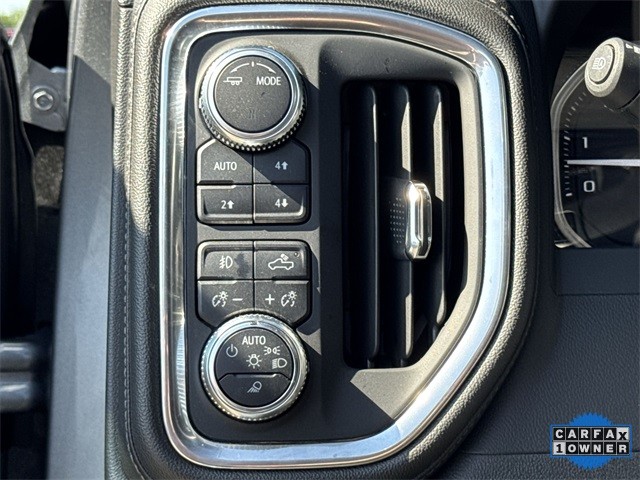 GMC Sierra 1500 Limited Vehicle Full-screen Gallery Image 40