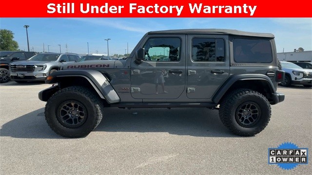 Jeep Wrangler Vehicle Full-screen Gallery Image 06