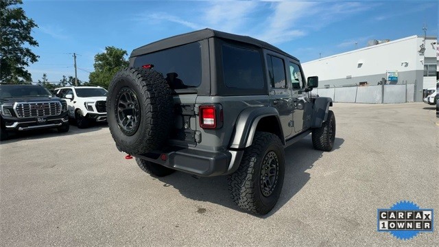 Jeep Wrangler Vehicle Full-screen Gallery Image 10