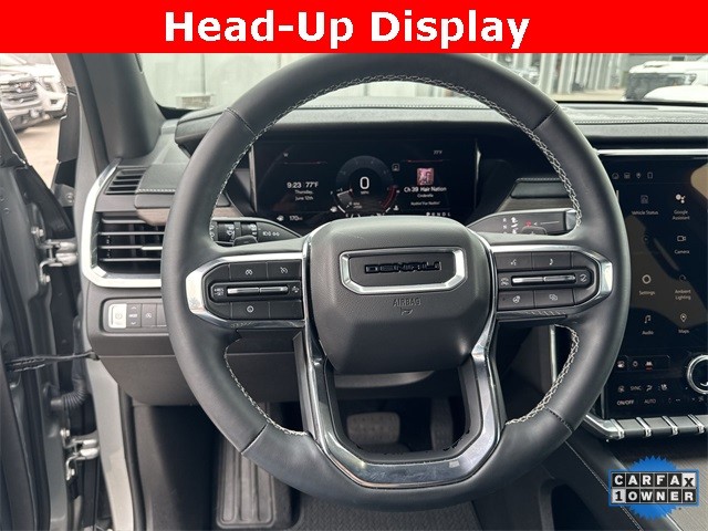 GMC Acadia Vehicle Full-screen Gallery Image 15