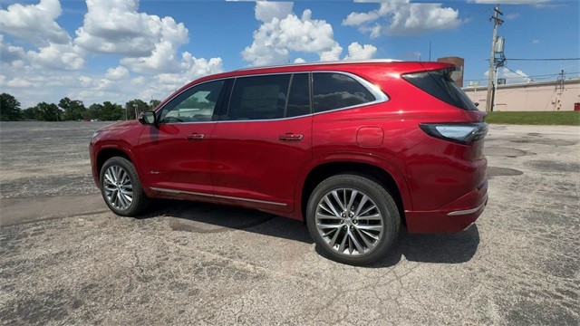 Buick Enclave Vehicle Full-screen Gallery Image 06