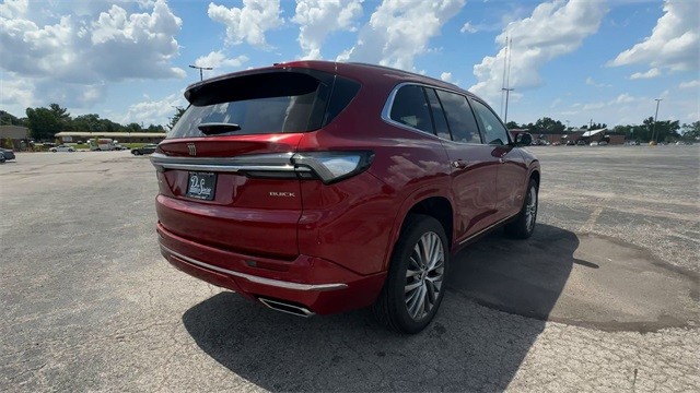 Buick Enclave Vehicle Full-screen Gallery Image 08