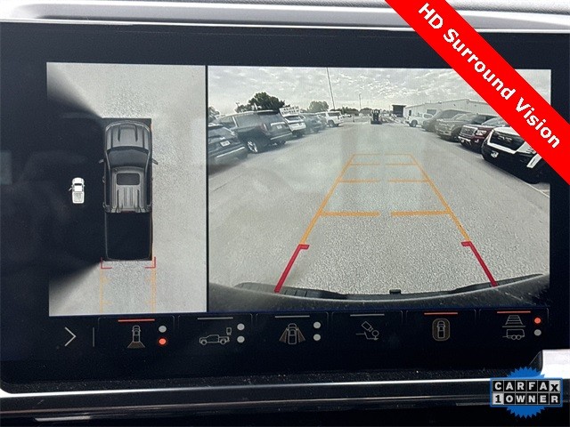 Chevrolet Silverado 1500 Vehicle Full-screen Gallery Image 19