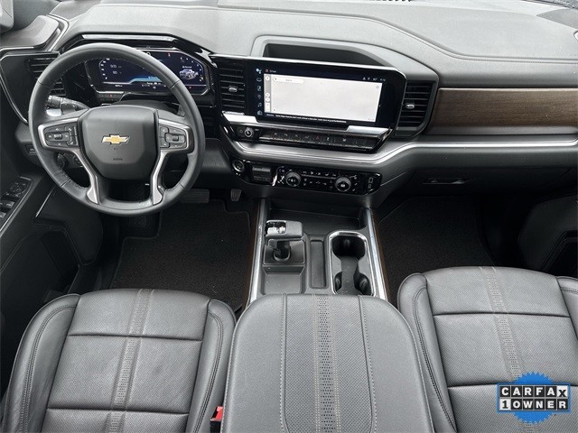 Chevrolet Silverado 1500 Vehicle Full-screen Gallery Image 24