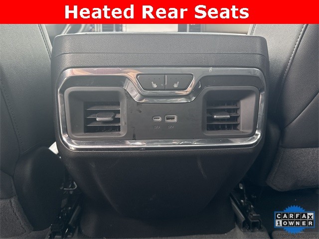 Chevrolet Silverado 1500 Vehicle Full-screen Gallery Image 25