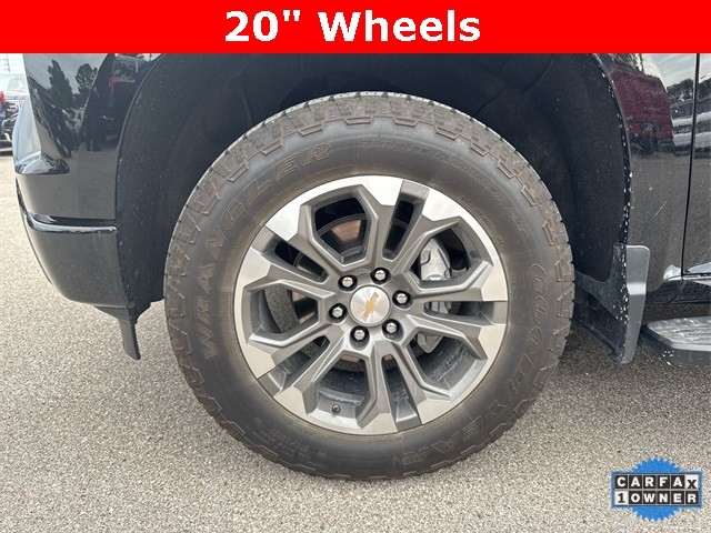 Chevrolet Silverado 1500 Vehicle Full-screen Gallery Image 37
