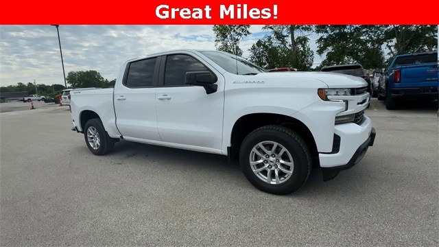 Chevrolet Silverado 1500 Vehicle Full-screen Gallery Image 02