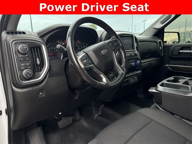 Chevrolet Silverado 1500 Vehicle Full-screen Gallery Image 13
