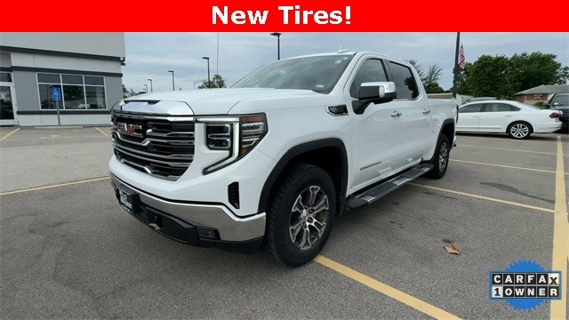 GMC Sierra 1500 Vehicle Full-screen Gallery Image 02
