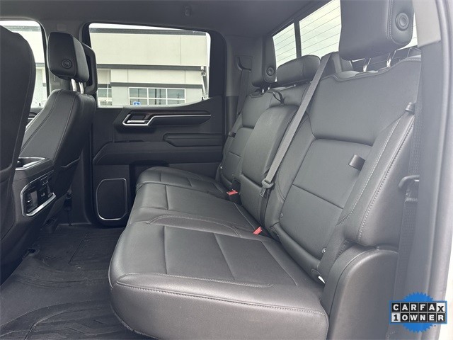 GMC Sierra 1500 Vehicle Full-screen Gallery Image 29