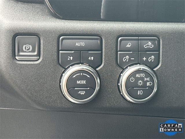 GMC Sierra 1500 Vehicle Full-screen Gallery Image 39