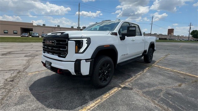 GMC Sierra 2500HD Vehicle Full-screen Gallery Image 04