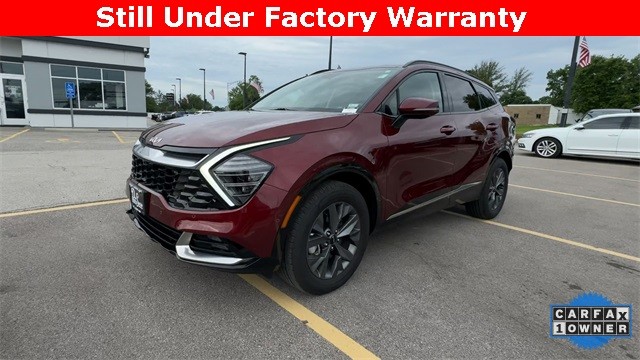Kia Sportage Hybrid Vehicle Full-screen Gallery Image 05