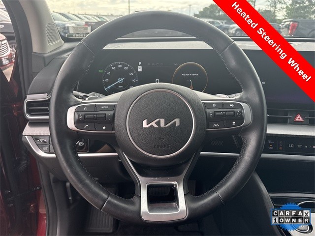 Kia Sportage Hybrid Vehicle Full-screen Gallery Image 15