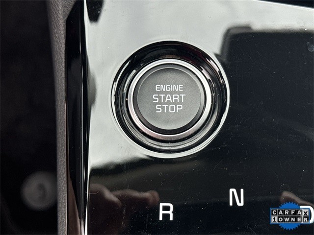 Kia Sportage Hybrid Vehicle Full-screen Gallery Image 22