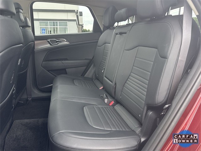 Kia Sportage Hybrid Vehicle Full-screen Gallery Image 30