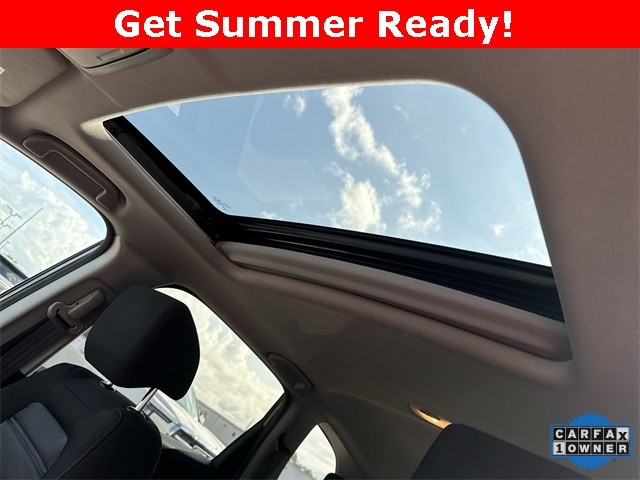 Honda CR-V Vehicle Full-screen Gallery Image 13