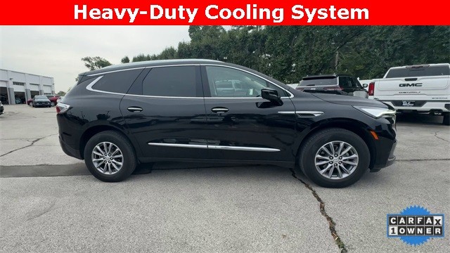 Buick Enclave Vehicle Full-screen Gallery Image 11