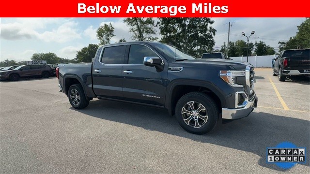 GMC Sierra 1500 Limited Vehicle Full-screen Gallery Image 03