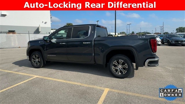 GMC Sierra 1500 Limited Vehicle Full-screen Gallery Image 07