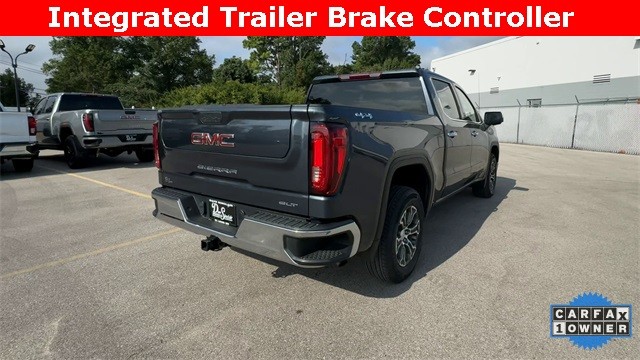 GMC Sierra 1500 Limited Vehicle Full-screen Gallery Image 10