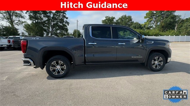 GMC Sierra 1500 Limited Vehicle Full-screen Gallery Image 11