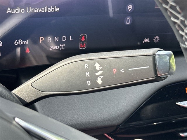 Buick Enclave Vehicle Full-screen Gallery Image 20