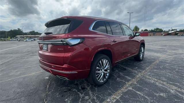 Buick Enclave Vehicle Full-screen Gallery Image 08