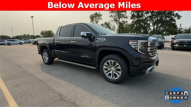 GMC Sierra 1500 Vehicle Full-screen Gallery Image 02