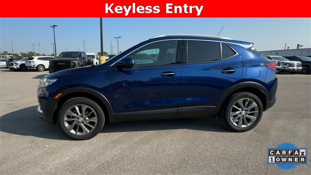 Buick Encore GX Vehicle Full-screen Gallery Image 06