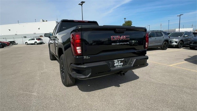 GMC Sierra 1500 Vehicle Full-screen Gallery Image 07