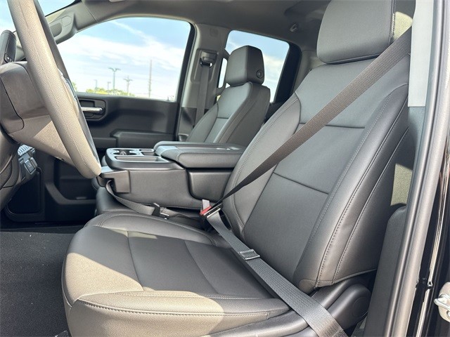 GMC Sierra 1500 Vehicle Full-screen Gallery Image 11
