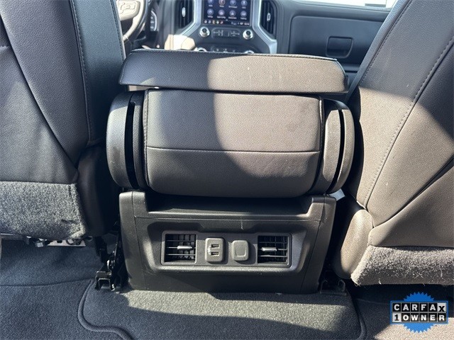 GMC Sierra 1500 Limited Vehicle Full-screen Gallery Image 24