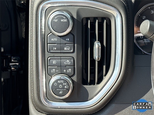 GMC Sierra 1500 Limited Vehicle Full-screen Gallery Image 37