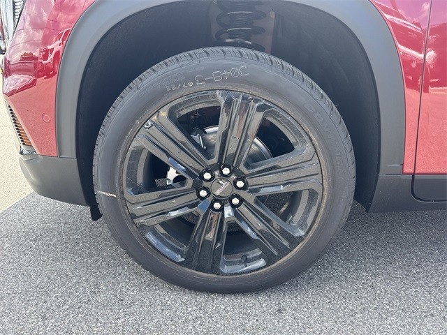 GMC Acadia Vehicle Full-screen Gallery Image 10