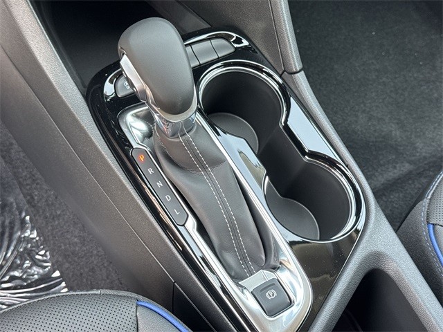 Buick Encore GX Vehicle Full-screen Gallery Image 20