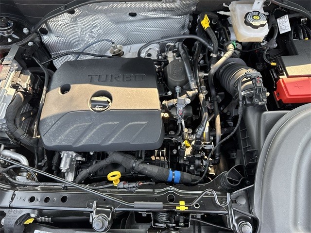 Buick Encore GX Vehicle Full-screen Gallery Image 25