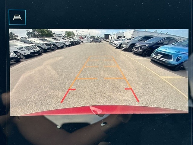 GMC Terrain Vehicle Full-screen Gallery Image 17