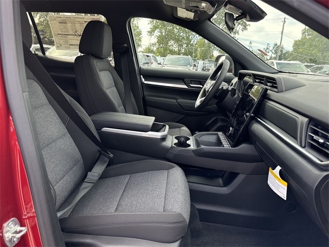 GMC Terrain Vehicle Full-screen Gallery Image 24