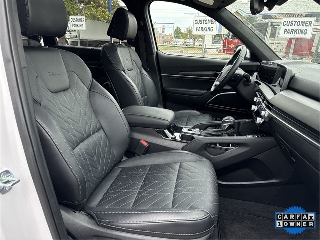 Kia Telluride Vehicle Full-screen Gallery Image 33