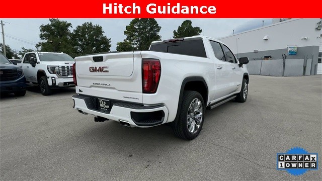 GMC Sierra 1500 Vehicle Full-screen Gallery Image 10