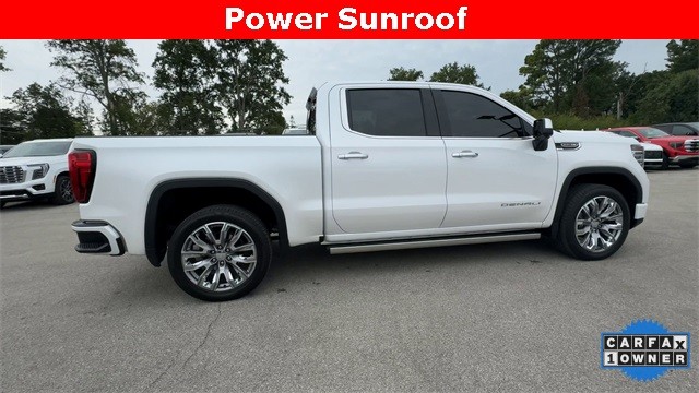 GMC Sierra 1500 Vehicle Full-screen Gallery Image 11
