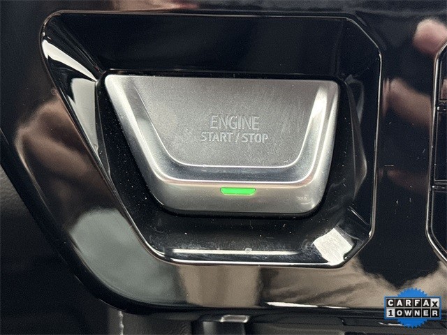 GMC Sierra 1500 Vehicle Full-screen Gallery Image 21