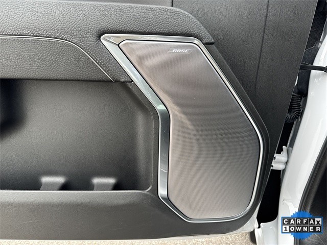 GMC Sierra 1500 Vehicle Full-screen Gallery Image 29