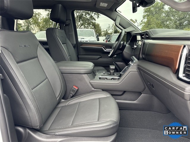 GMC Sierra 1500 Vehicle Full-screen Gallery Image 33