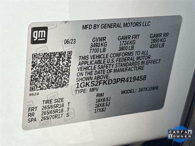 GMC Yukon XL Vehicle Full-screen Gallery Image 38